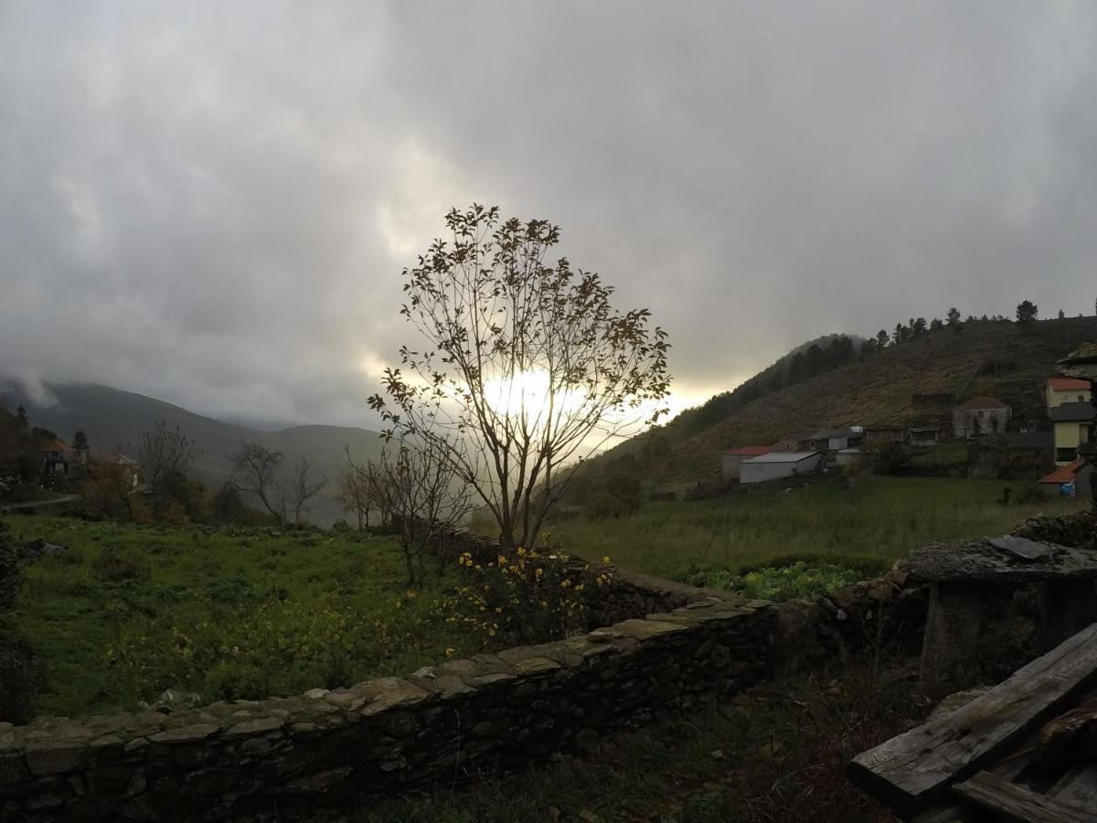 Refugio Dos Macedos Villa Bilho Bagian luar foto